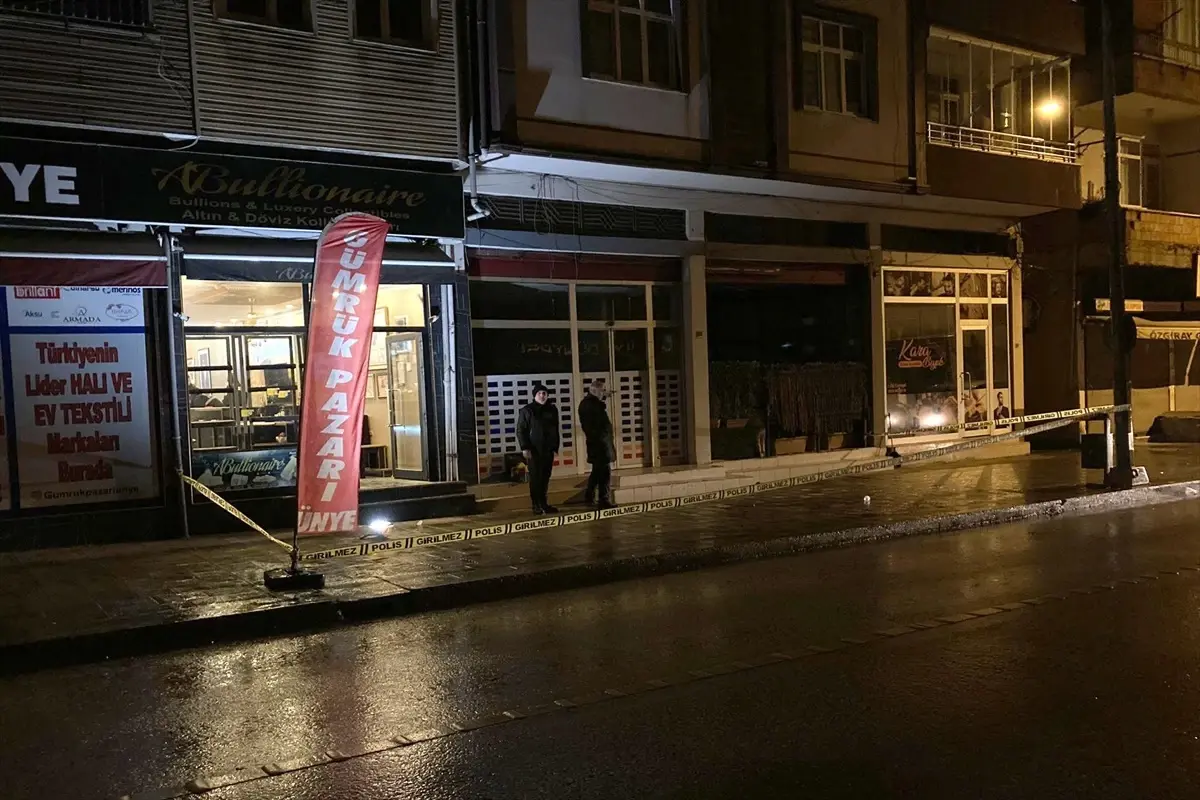 Ünye’de Kuyumcu Dükkanına Silahlı Saldırı